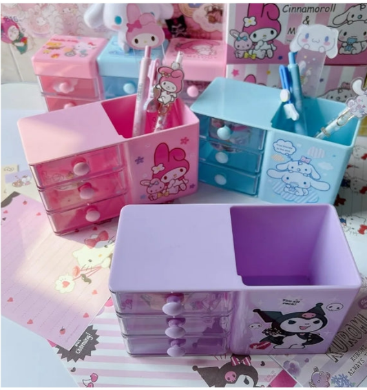 Cinnemaroll Pen Stand