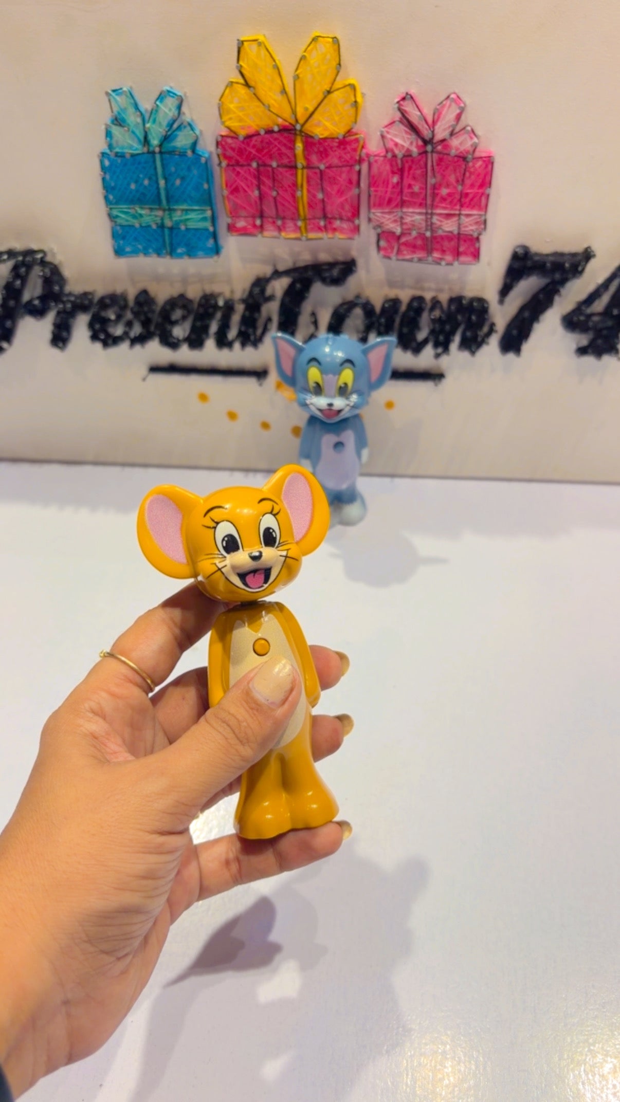 Tom and Jerry Brush