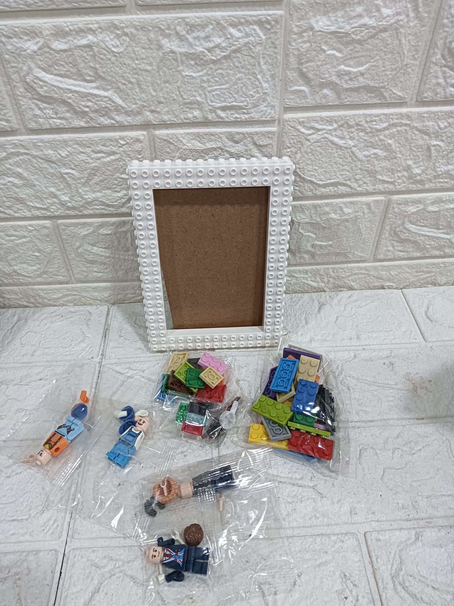 Unique & Fun Lego Photoframe