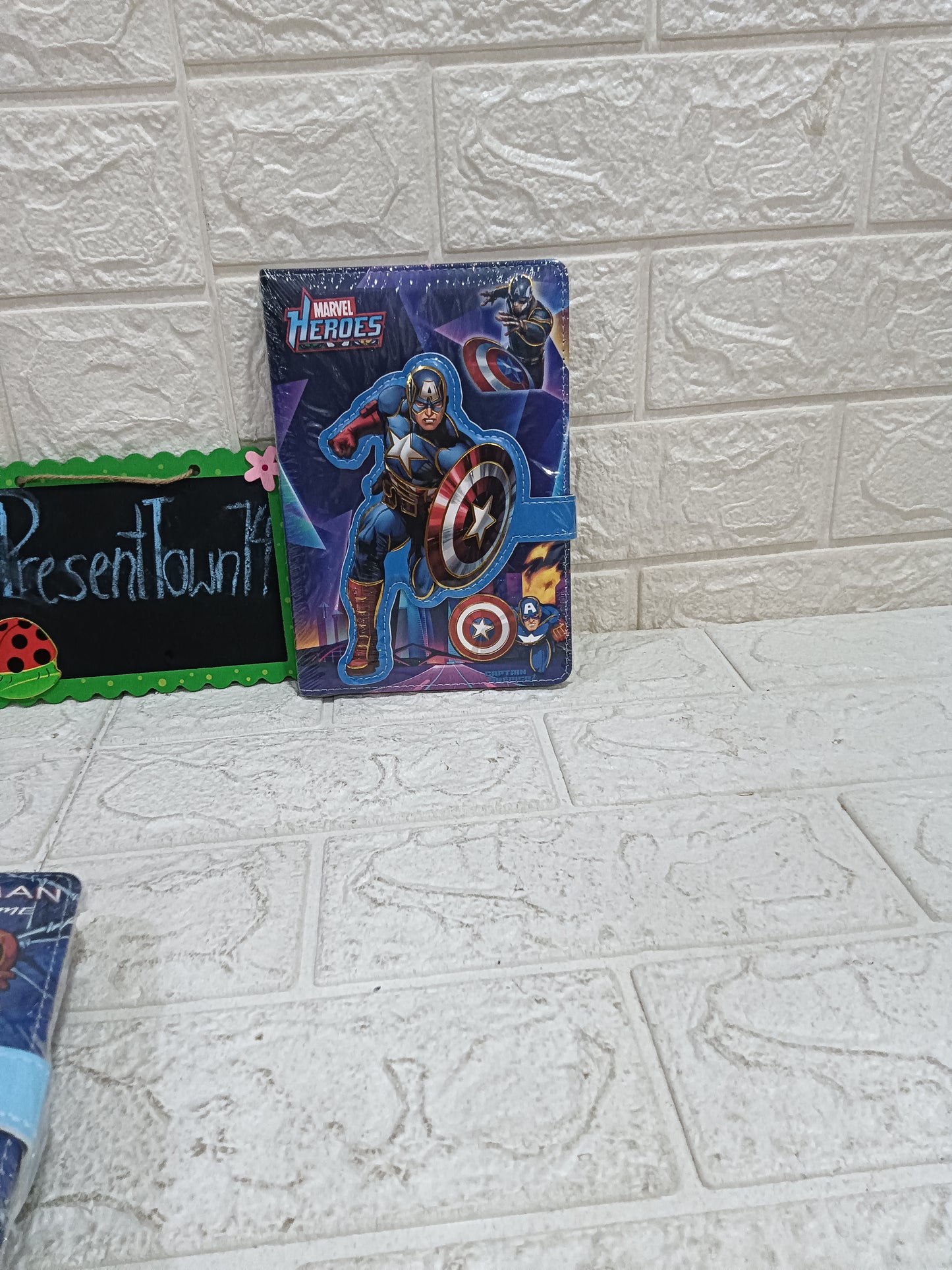 Avenger Magnetic Diary for KIds
