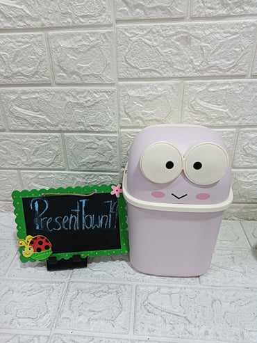 Stylish Dustbin for Kids Room