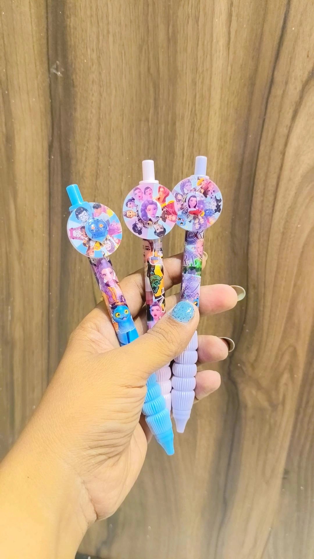 K-pop Gel Pen with Spinner
