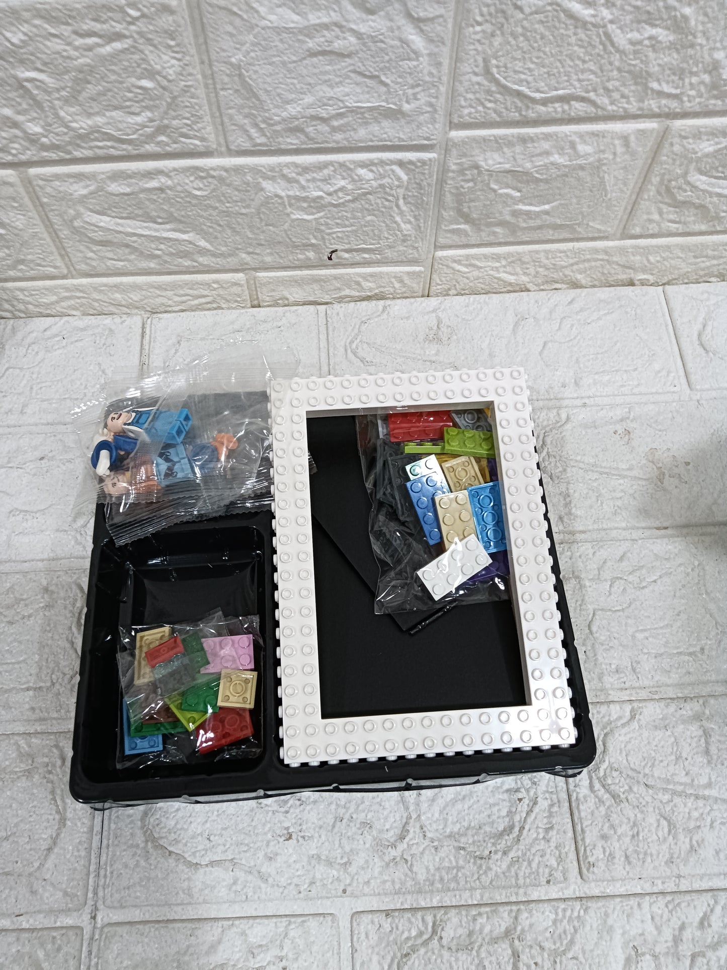 Unique & Fun Lego Photoframe