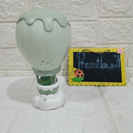 Elegant & Modern Parashute Lamp