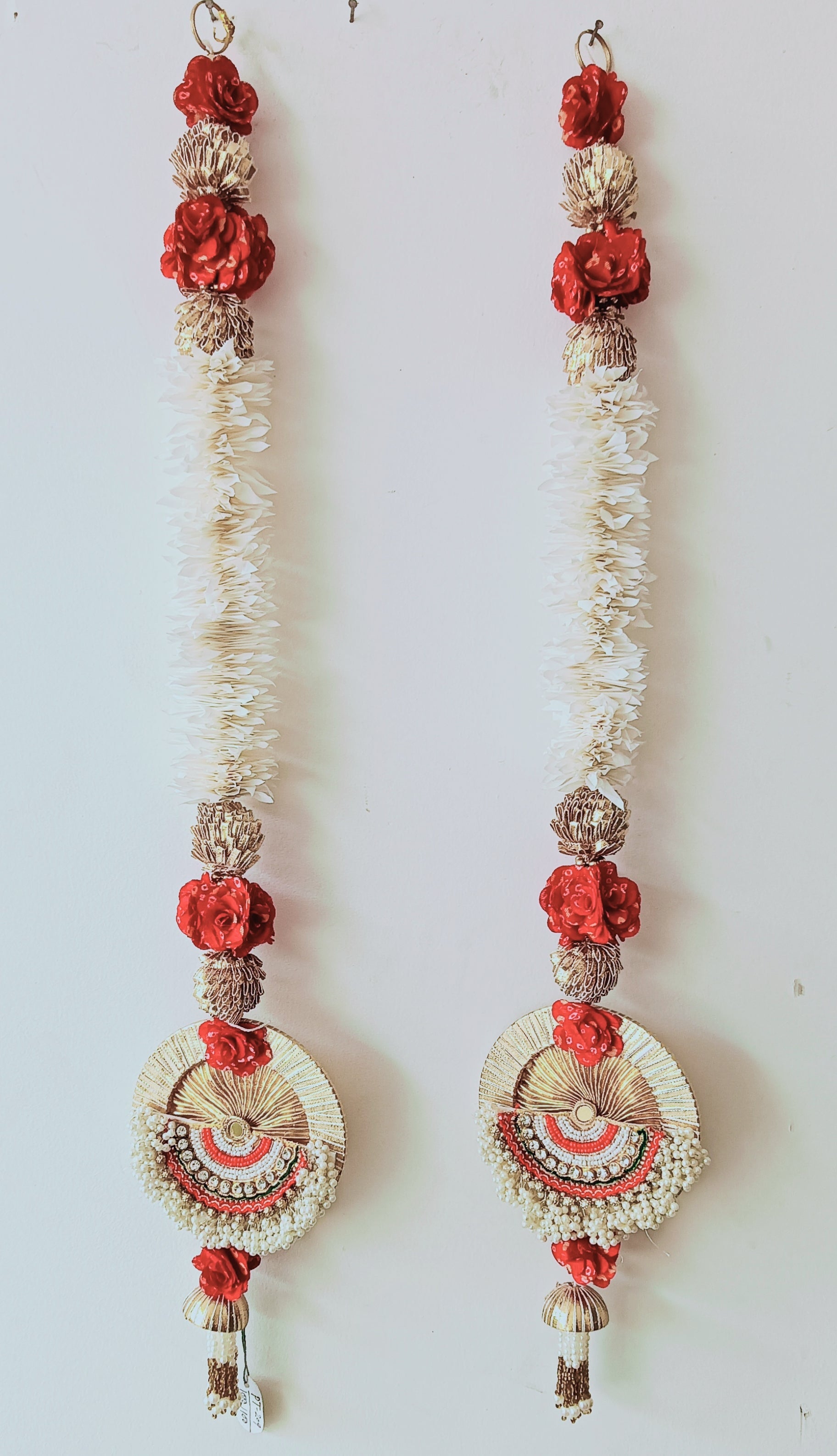Hanging Pair
