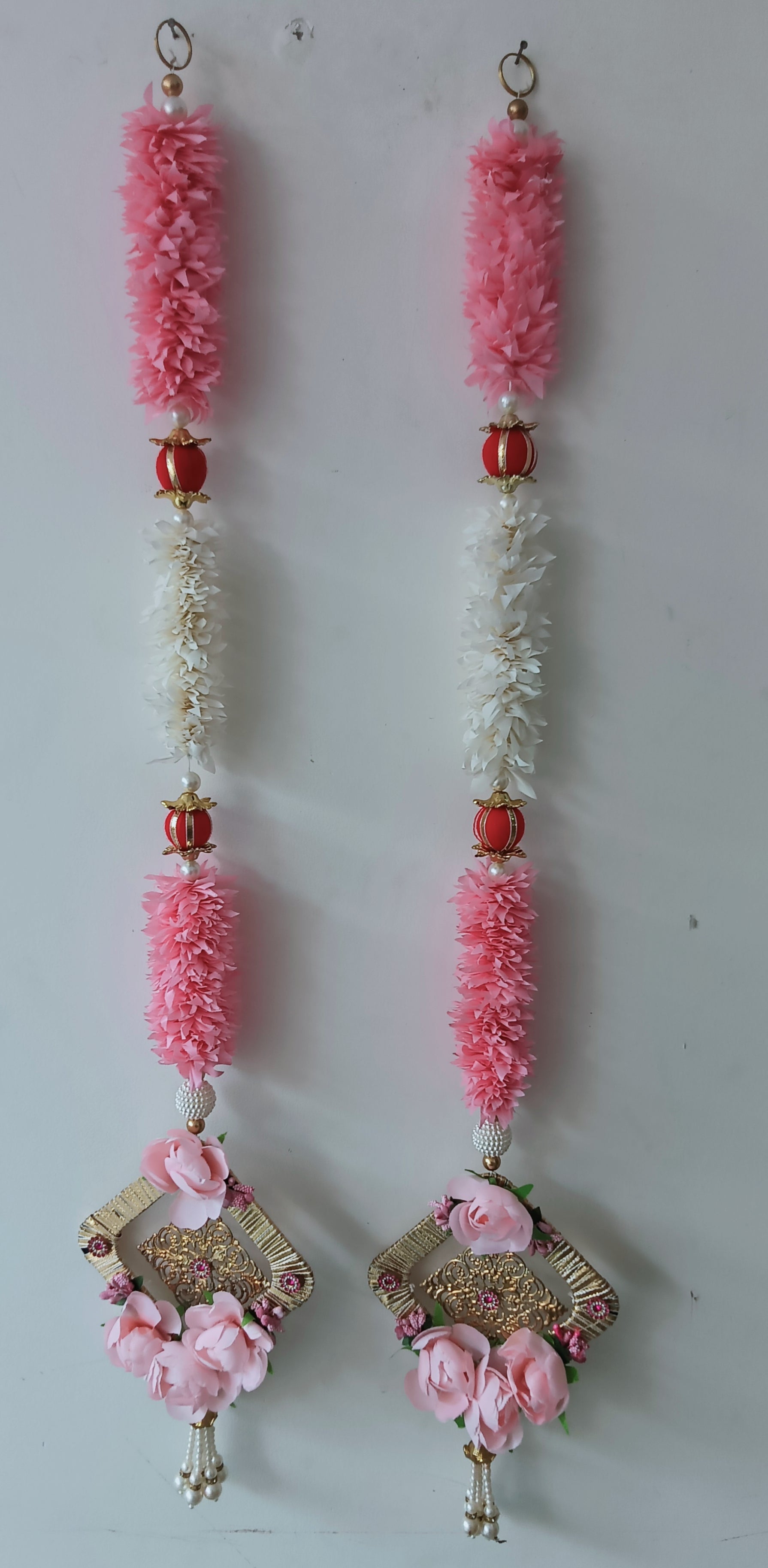 Hanging Pair