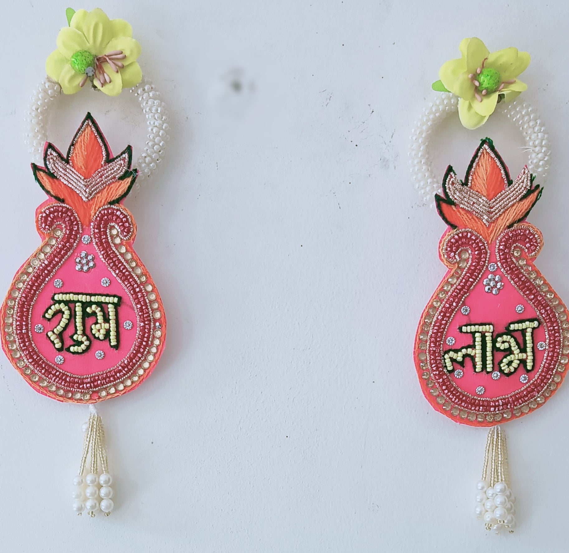 Shubh Labh Hanging