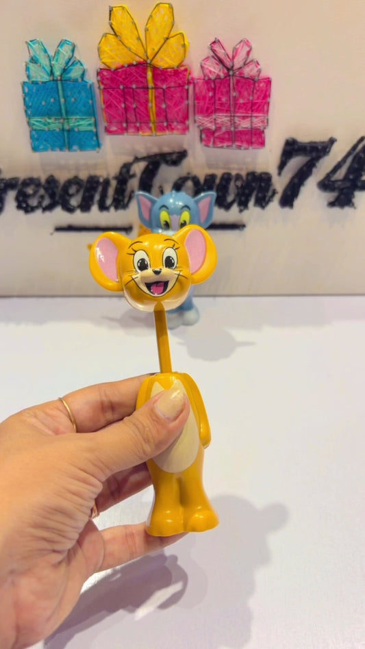 Tom and Jerry Brush