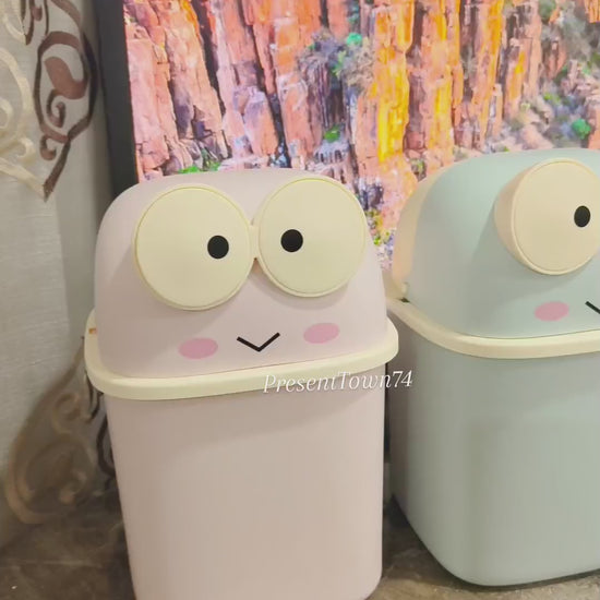 Stylish Dustbin for Kids Room