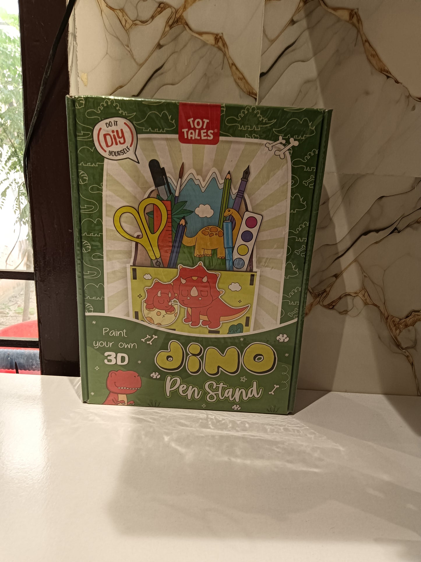 DIY Wooden Pen Stand