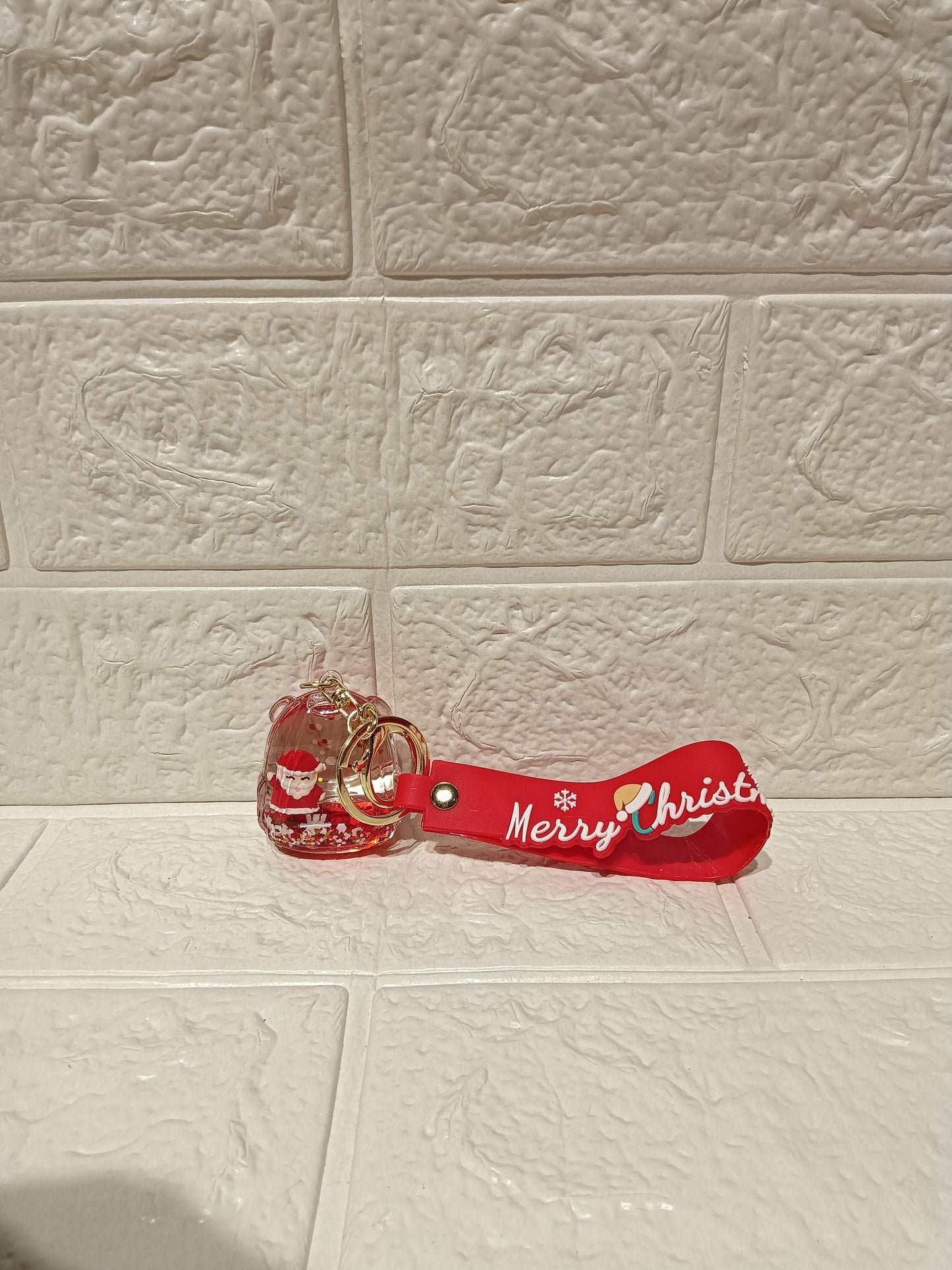 Christmas Theme Water Keychain