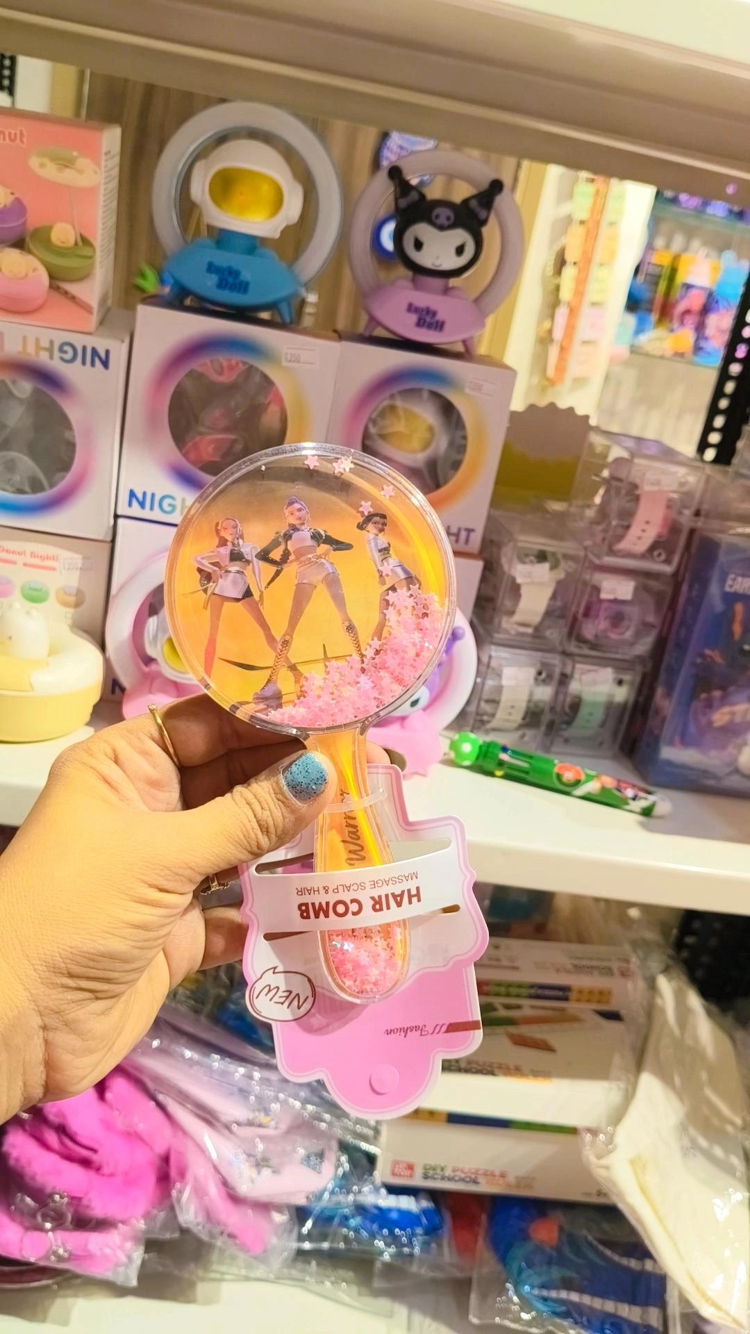 K-pop theme Hairbrush