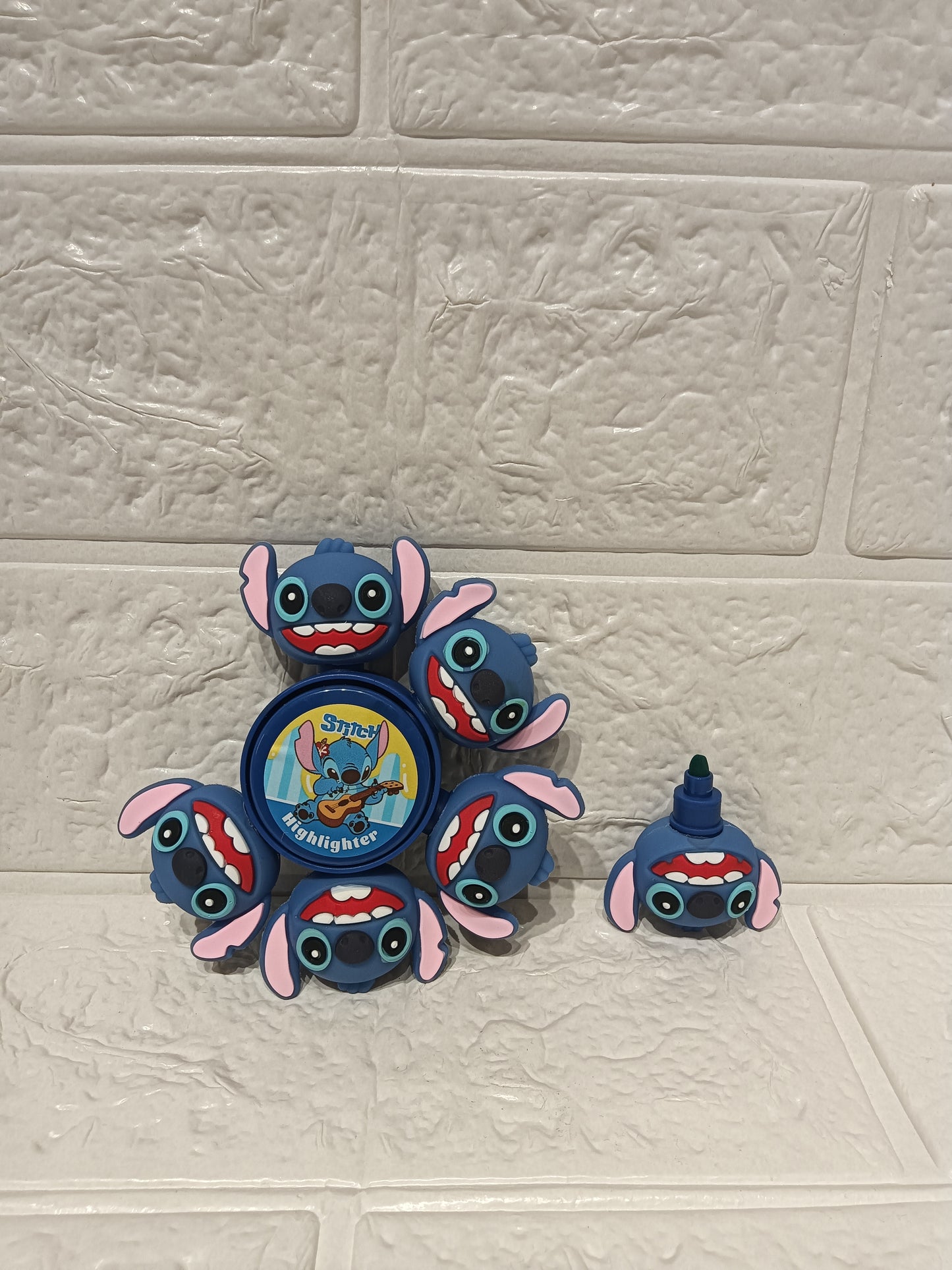 Stitch Spinner cum Highlighter