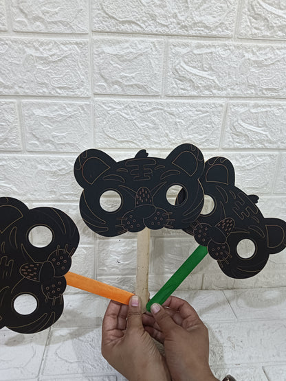 Fun Scratch Art Mask Kit