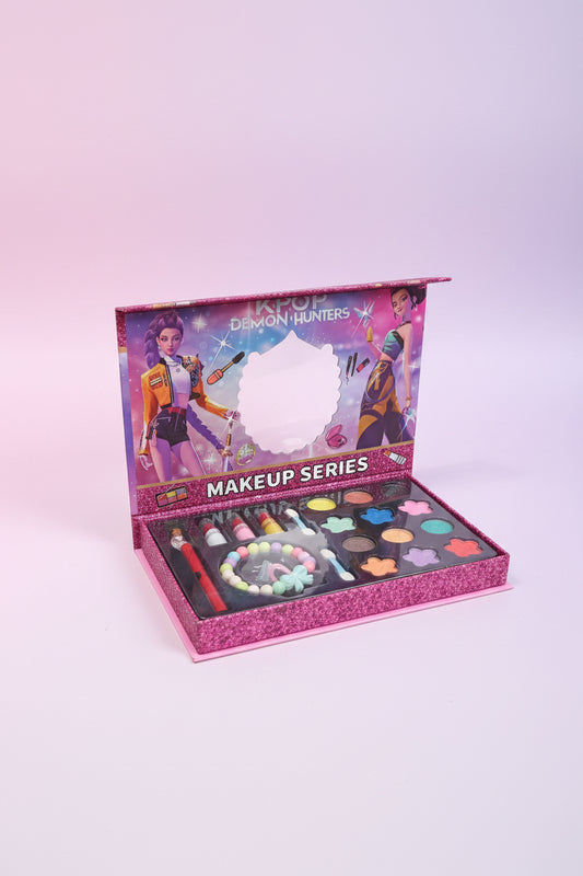 K-Pop Makeup Kit