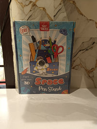 DIY Wooden Pen Stand