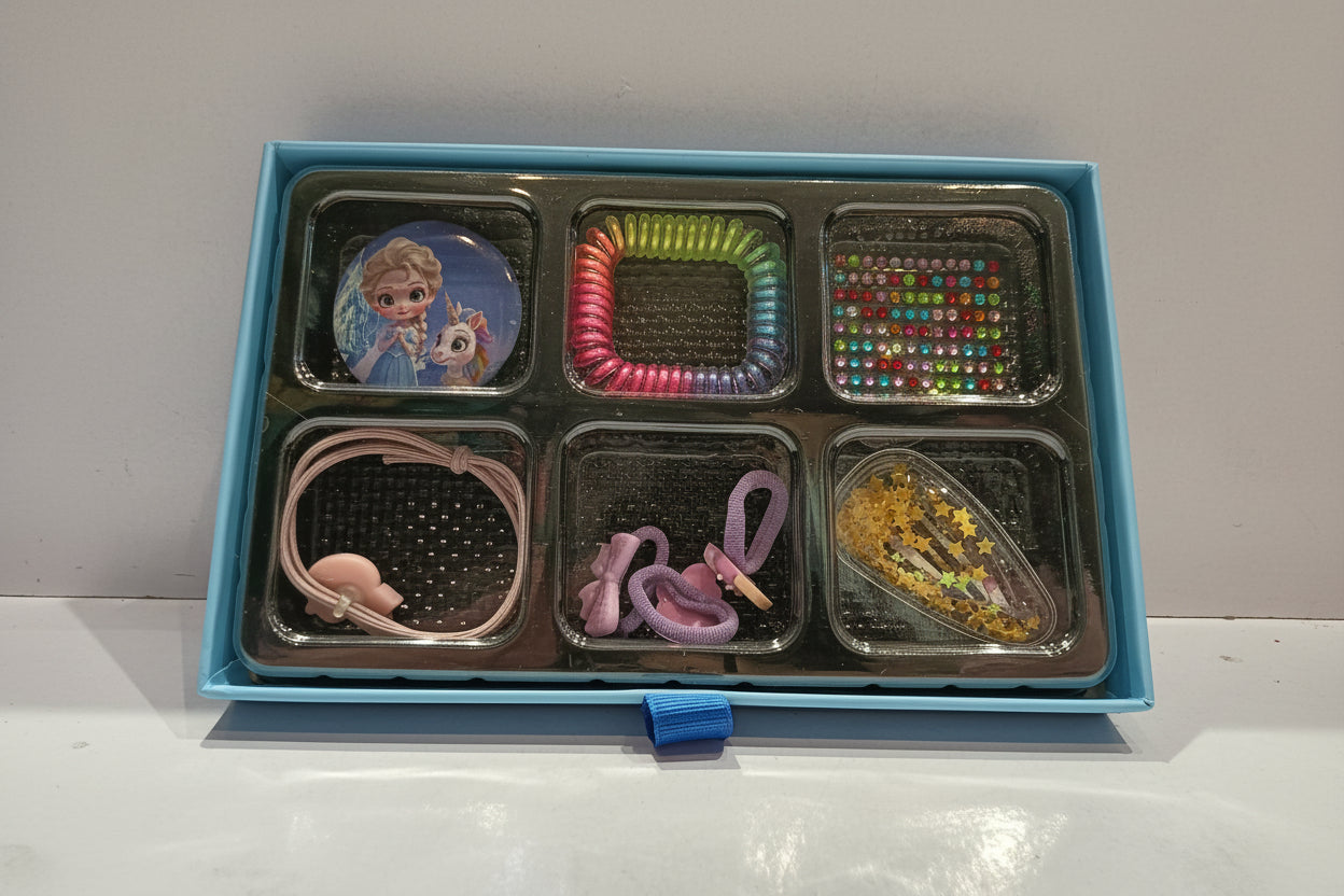 Frozen Theme Openable Real Makeup Kit | Cosmetic Beauty Set for Kids
